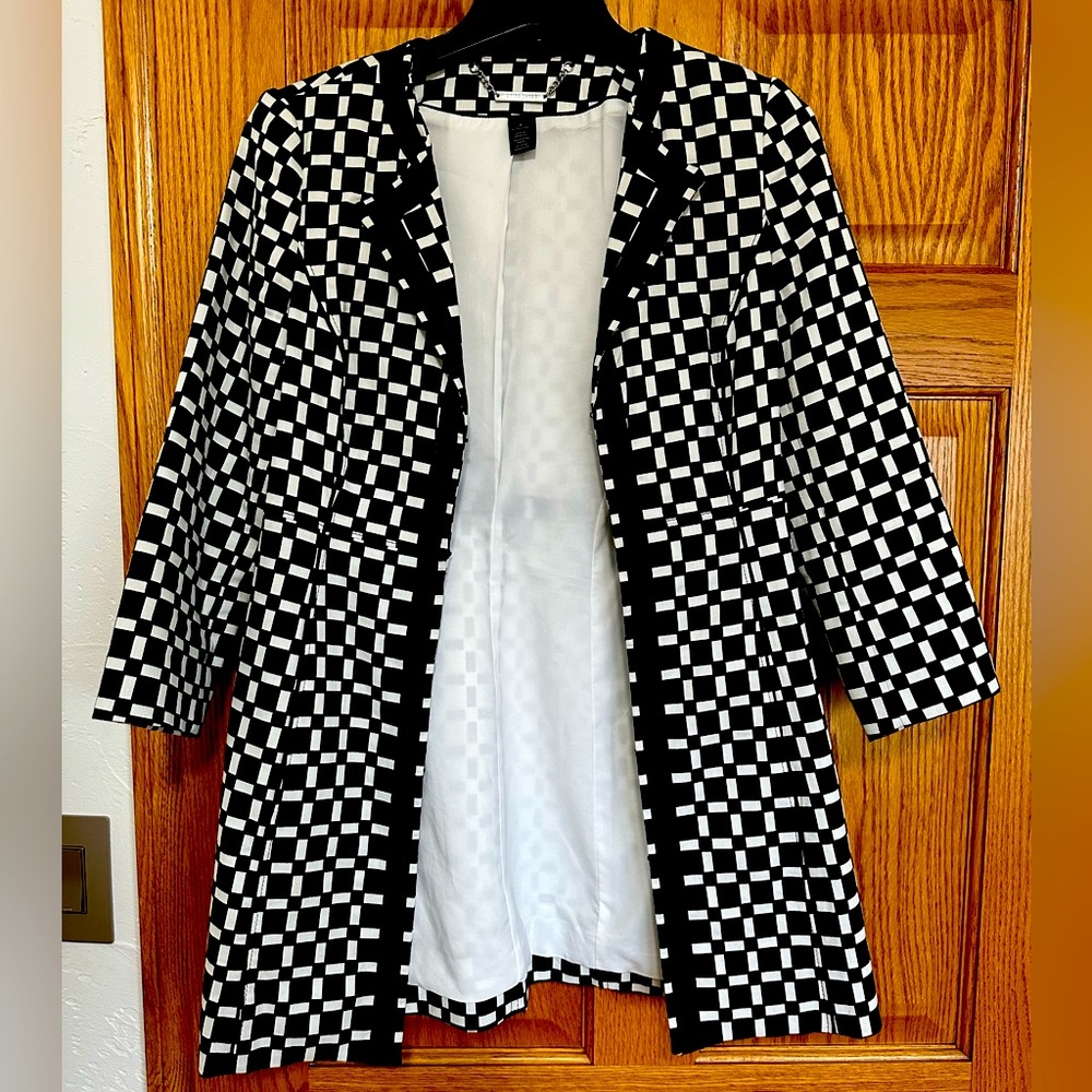 White House Black Market black and white blazer, jacket, coat. Size 4